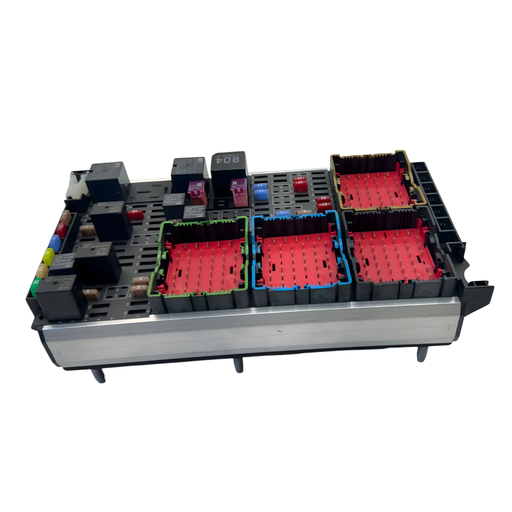 [P27-1297-0101] CAJA FUSIBLES KENWORTH T680